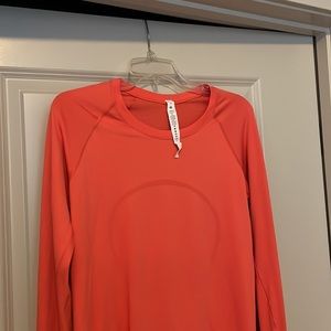 NWOT Lululemon long sleeve swiftly orange like new